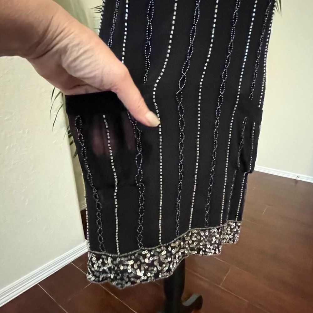 NWT Black with Silver Sequins Beaded 100 Silk Sleeveless Dress size 2 - Picture 9 of 16